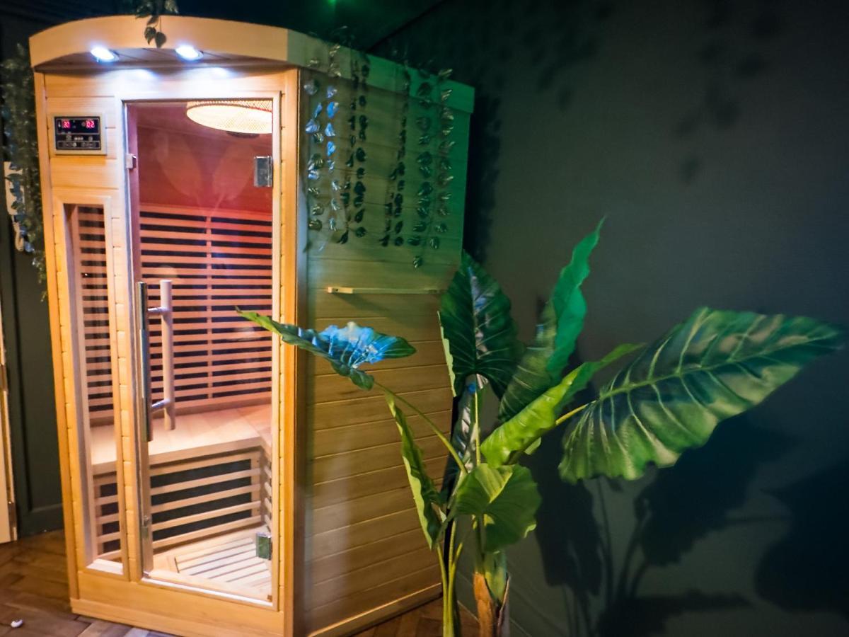 Jungle Urbain- Sauna - Cine - Hamac - Hyper Centre 아미앵 외부 사진