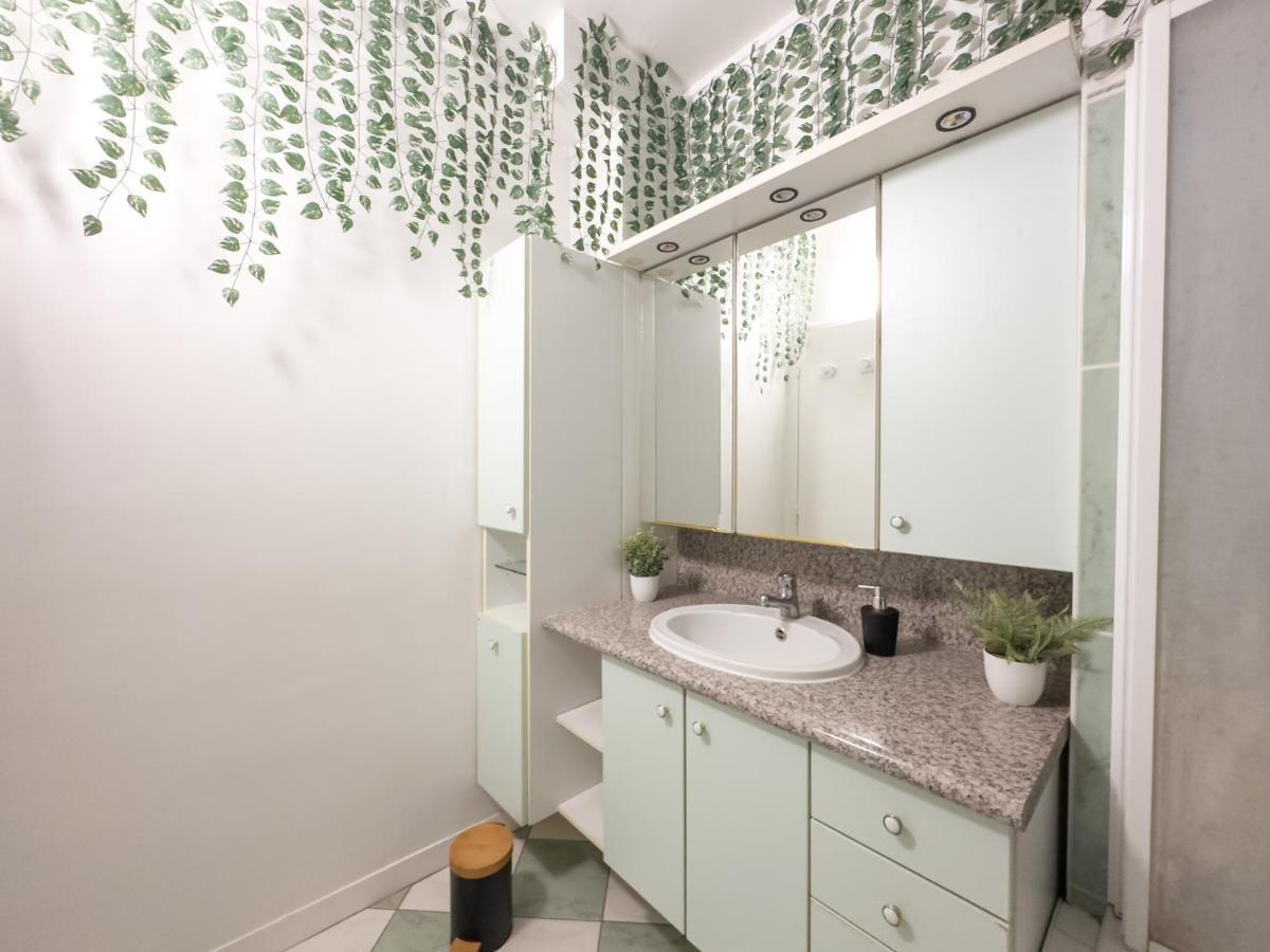 Jungle Urbain- Sauna - Cine - Hamac - Hyper Centre 아미앵 외부 사진